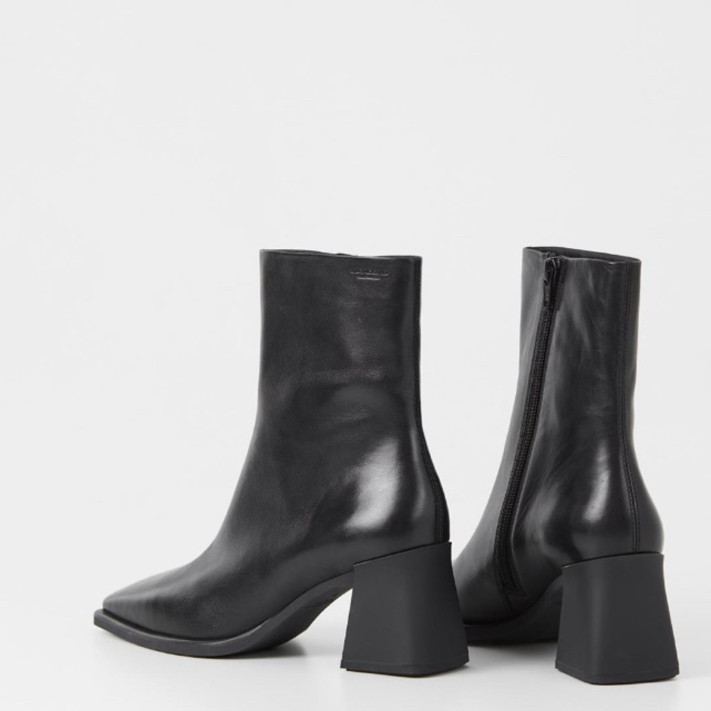 Vagabond Hedda Bootie